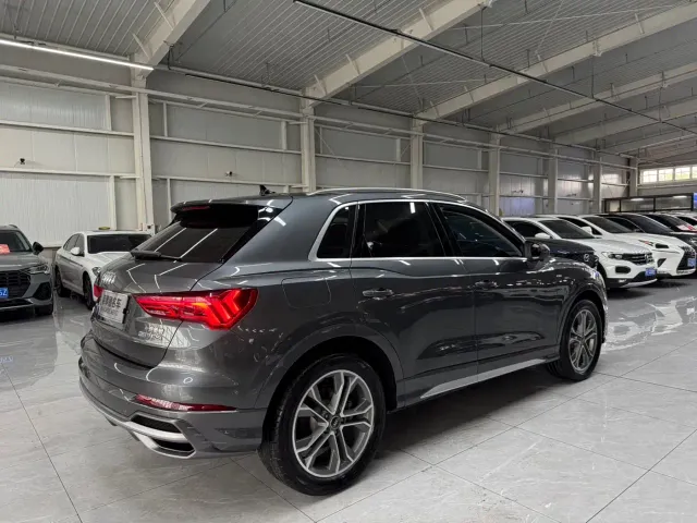 Audi Q3 — Фото автомобиля 9