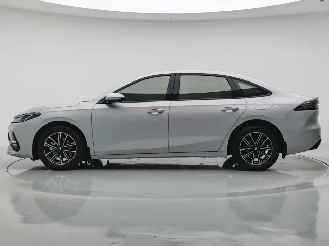 Geely Galaxy A7 — Фото автомобиля 21