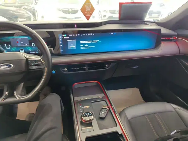 Ford Mondeo — Фото автомобиля 9