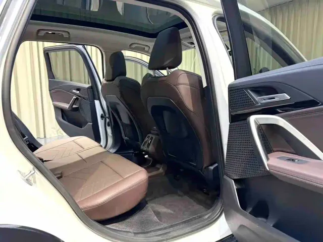 BMW X1 — Фото автомобиля 10