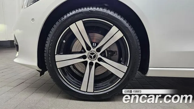Mercedes-Benz C-Class W206 — Фото автомобиля 5