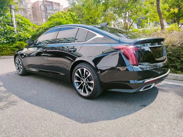 Cadillac CT5 — Фото автомобиля 3