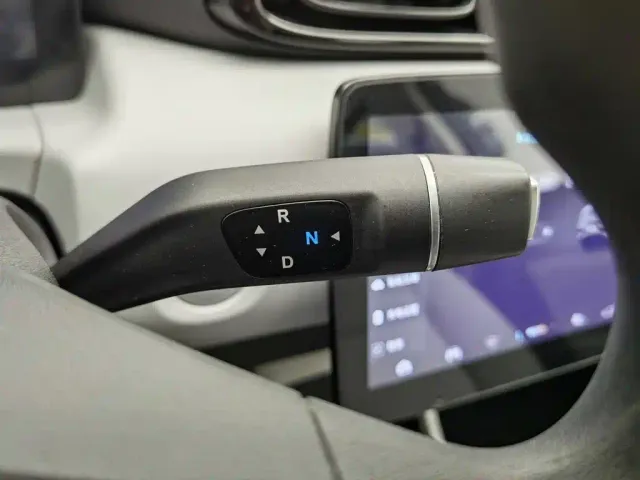 Leapmotor T03 — Фото автомобиля 13