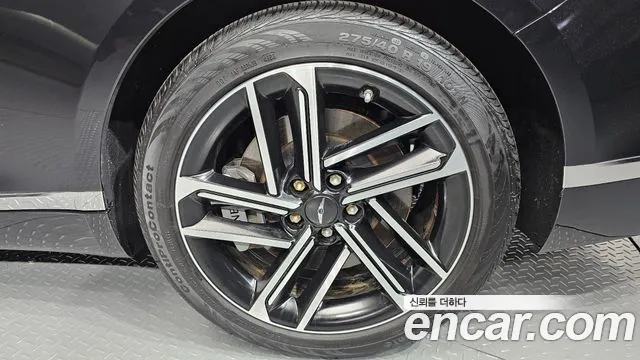 Genesis G80 RG3 — Фото автомобиля 6