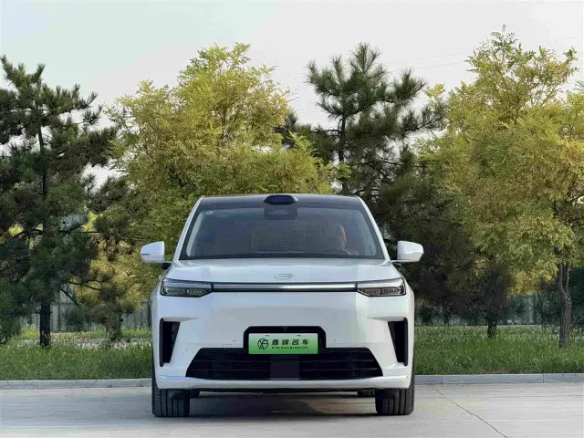 GAC Trumpchi Xiangwang S9 — Фото автомобиля 2