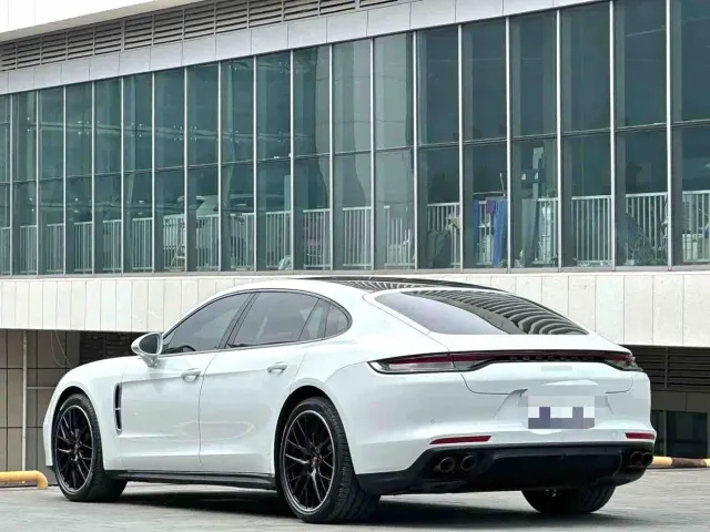 Porsche Panamera 2023 Panamera Executive Long Wheelbase 2.9T — Фото автомобиля 5