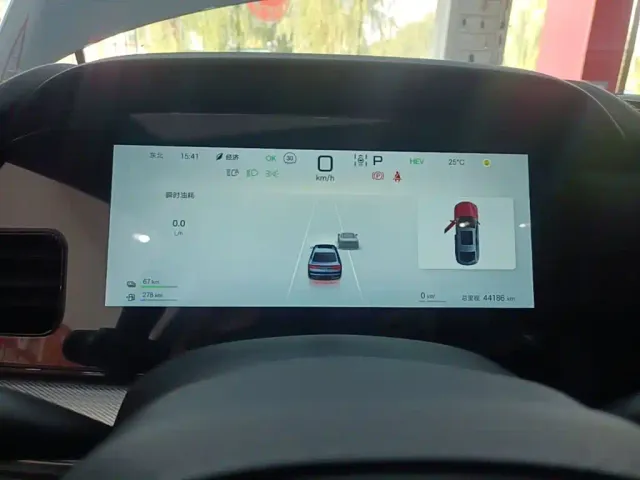 BYD Seal 07 DM-i — Фото автомобиля 11
