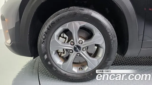 Kia Seltos Бензин 1.6 турбо 2WD — Фото автомобиля 5
