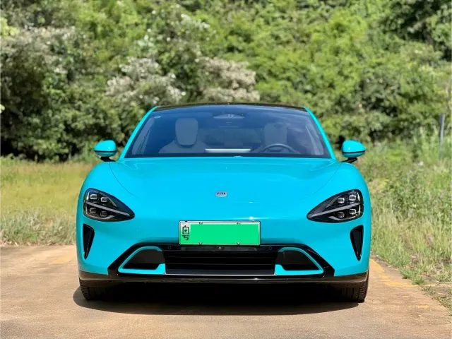 Xiaomi SU7 — Фото автомобиля 2