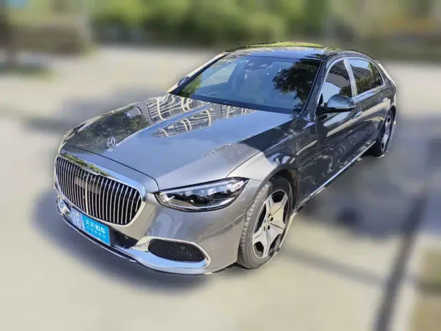 Фотография автомобиля — Mercedes-Benz Maybach S-Class