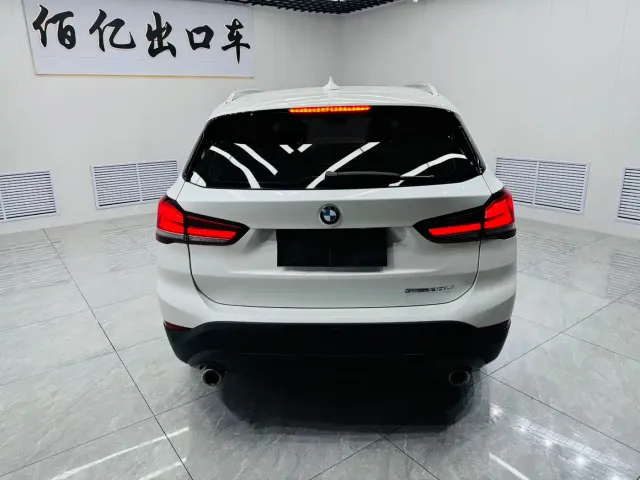 BMW X1 — Фото автомобиля 5