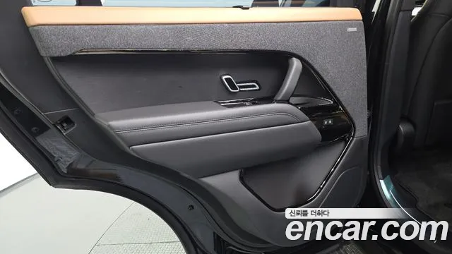 Land Rover Range Rover Sport 3rd Gen — Фото автомобиля 25