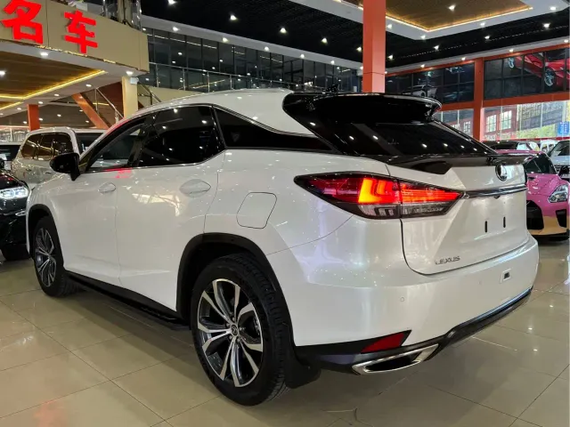 Lexus RX — Фото автомобиля 6