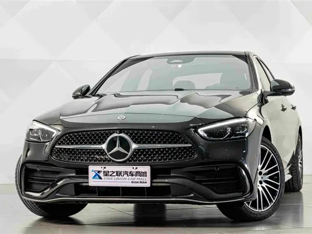 Mercedes-Benz C-Class — Фото автомобиля 3