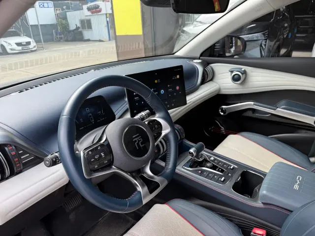 BYD Yuan PLUS — Фото автомобиля 4