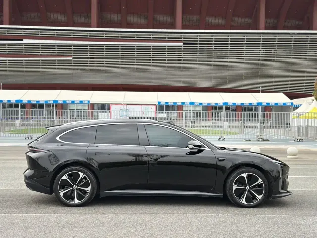 Nio ET5 Touring — Фото автомобиля 18