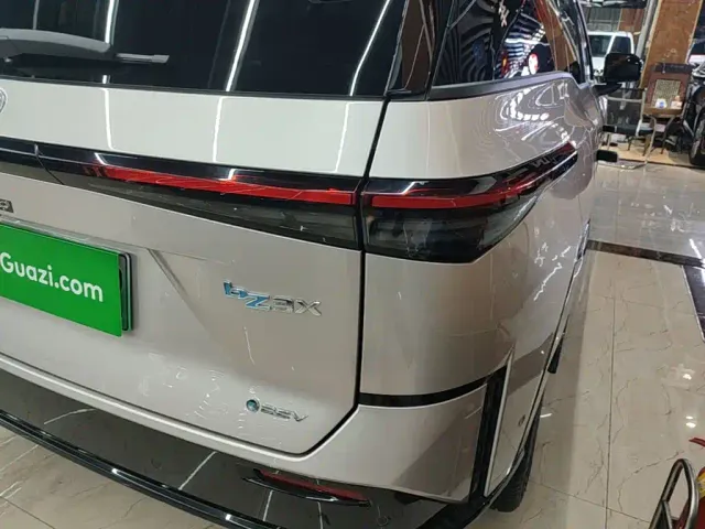 Toyota BoZhi 3X — Фото автомобиля 7