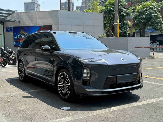 Nio ES8 — Фото автомобиля 4