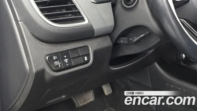 Kia Seltos — Фото автомобиля 7