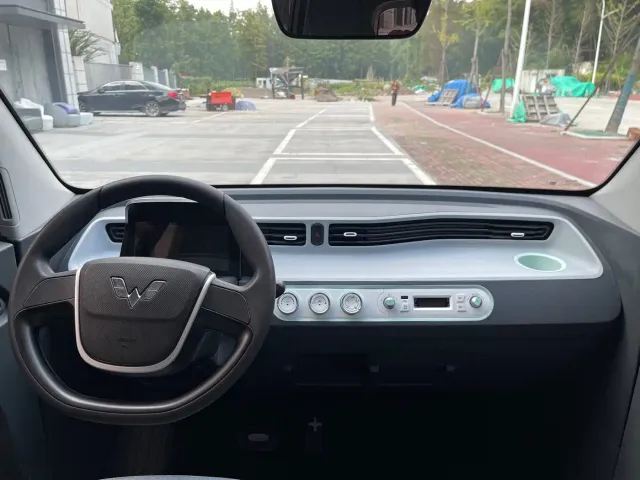 Wuling Hongguang Mini EV — Фото автомобиля 9