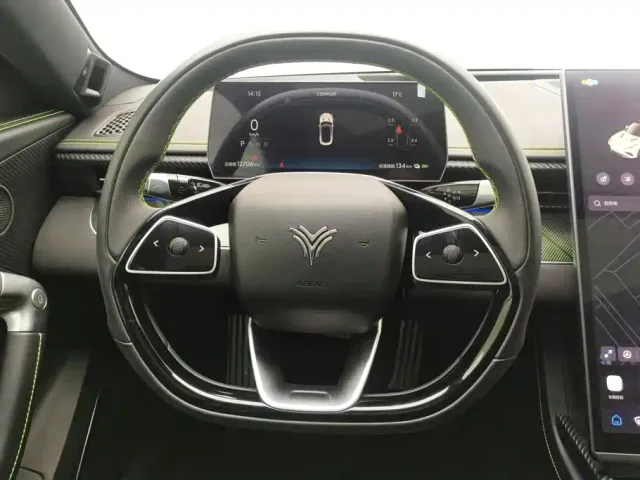 Hozon Neta GT — Фото автомобиля 15