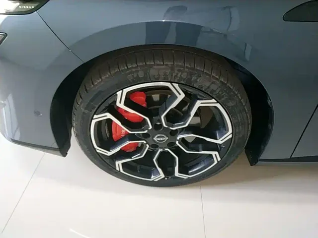 Nissan N7 — Фото автомобиля 22