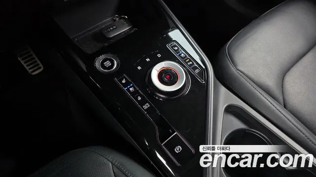 Kia Niro The All New Niro Signature — Фото автомобиля 9