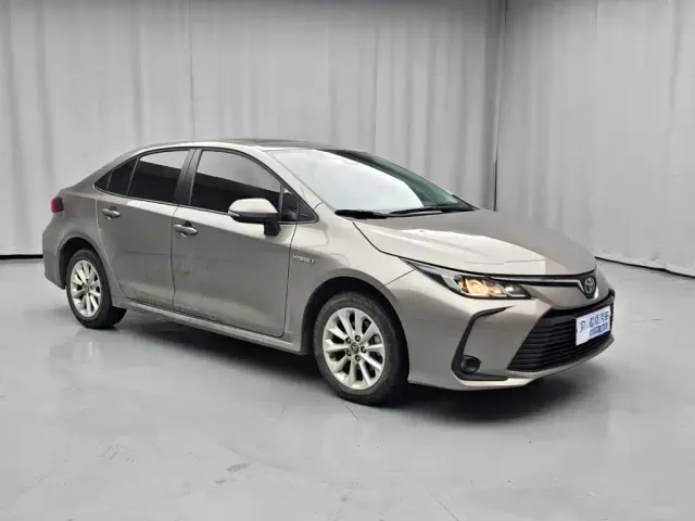 Toyota Corolla — Фото автомобиля 8