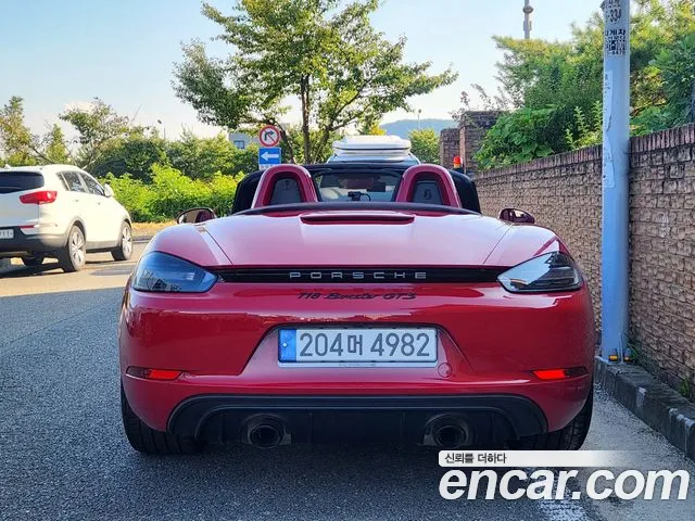 Porsche 718 — Фото автомобиля 5