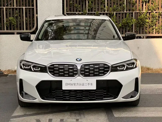 BMW 3 Series — Фото автомобиля 2