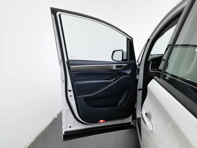 GAC Trumpchi M8 — Фото автомобиля 8