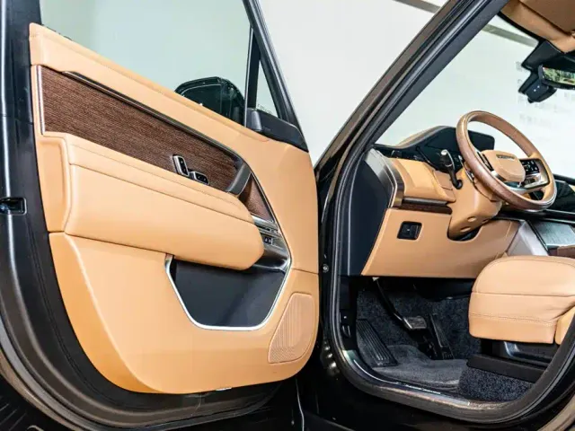 Land Rover Range Rover — Фото автомобиля 7