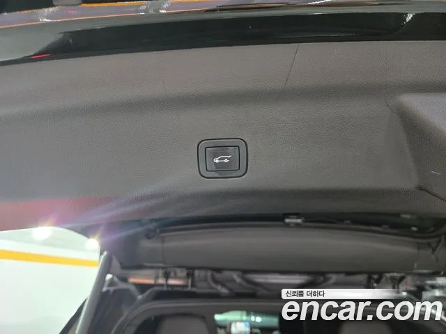 Chevrolet Tahoe — Фото автомобиля 17