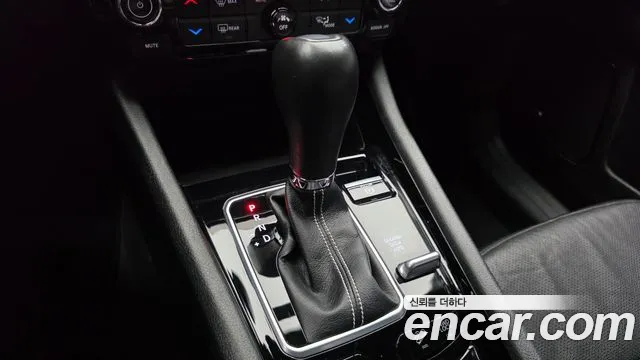 Jeep Compass — Фото автомобиля 9