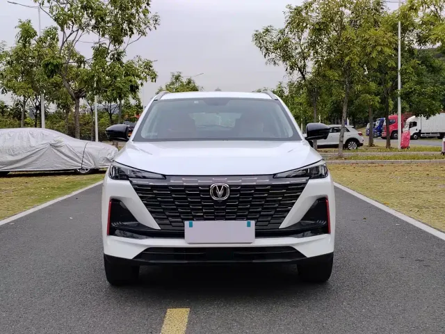 Changan CS55 Plus — Фото автомобиля 2