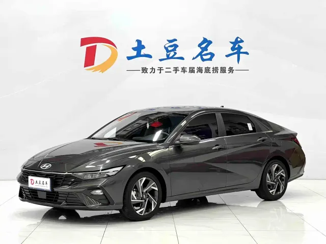 Фотография автомобиля — Hyundai Elantra