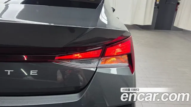 Hyundai AVANTE Новый Avante (CN7) — Фото автомобиля 23