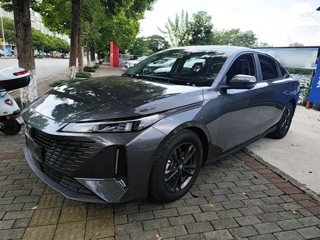 Фотография автомобиля — Changan Lamore