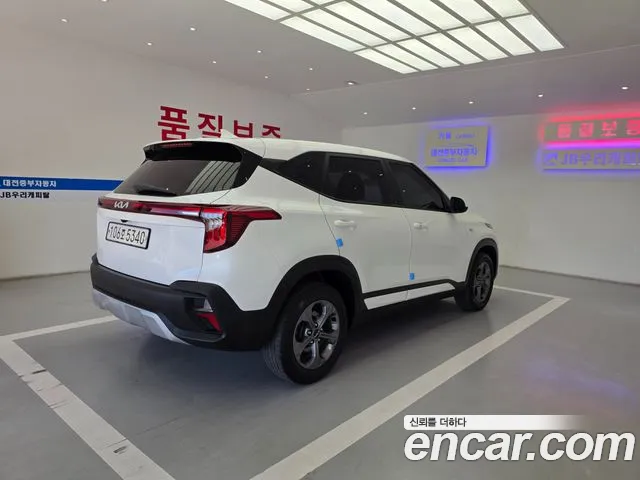Kia Seltos New — Фото автомобиля 19