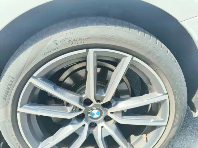 BMW 3 Series — Фото автомобиля 7