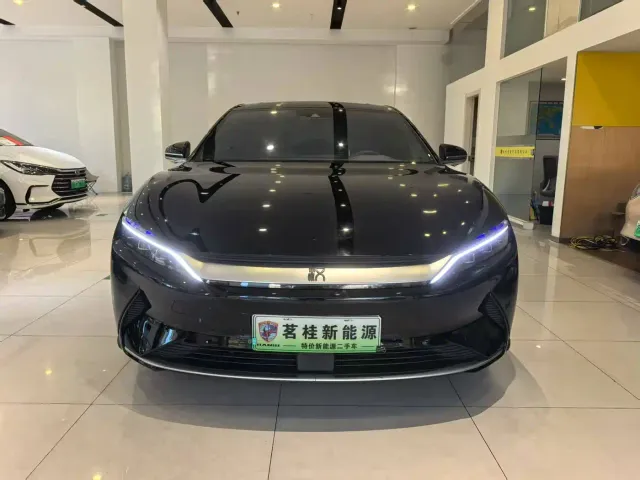 BYD Han — Фото автомобиля 3