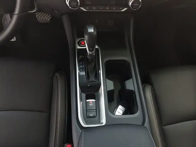 Nissan Sylphy — Фото автомобиля 13