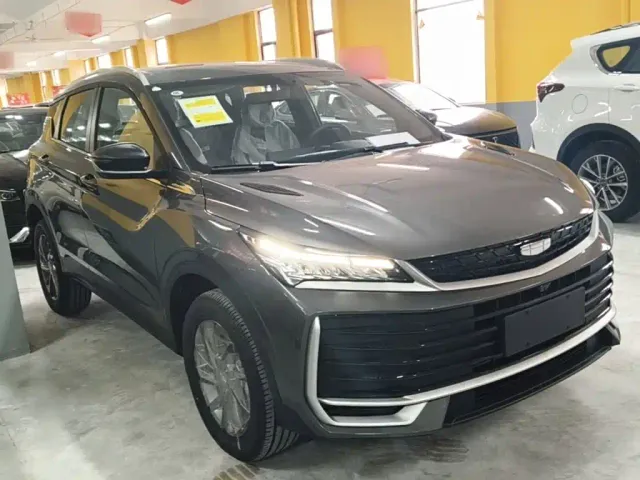 Geely Binyue — Фото автомобиля 3