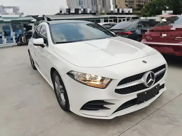 Mercedes-Benz Mercedes-Benz A-Class 2022 A 180 L Sport Sedan — Фото автомобиля 21