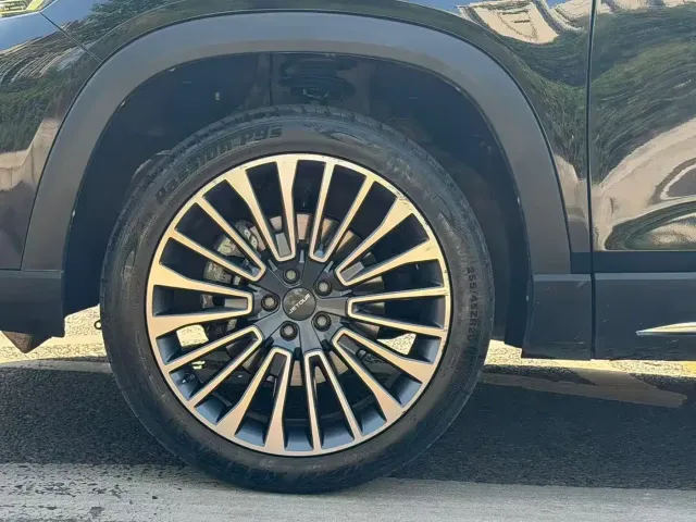 Jetour X90 — Фото автомобиля 6