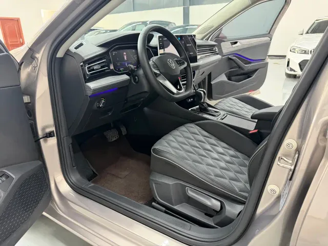 Volkswagen Sagitar — Фото автомобиля 13