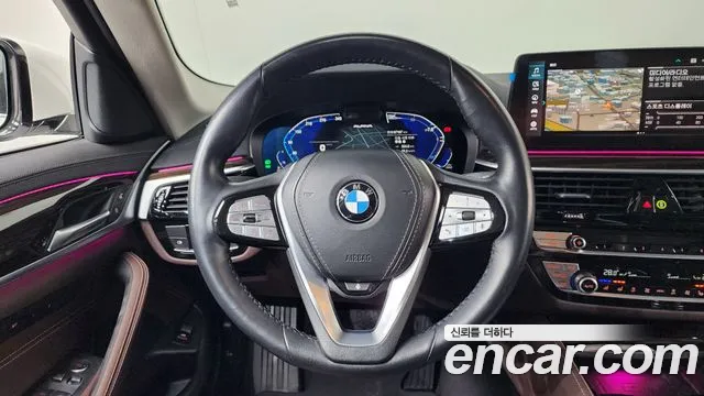 BMW 5-Series 5 серия (G30) 523d xDrive Luxury — Фото автомобиля 13
