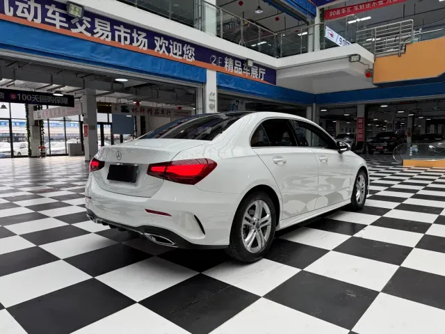 Mercedes-Benz A-Class — Фото автомобиля 6