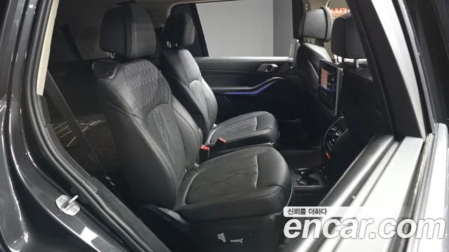 BMW X7 — Фото автомобиля 12