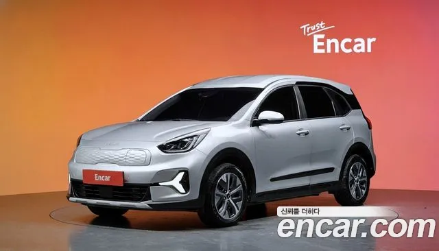 Фотография автомобиля — Kia Niro
